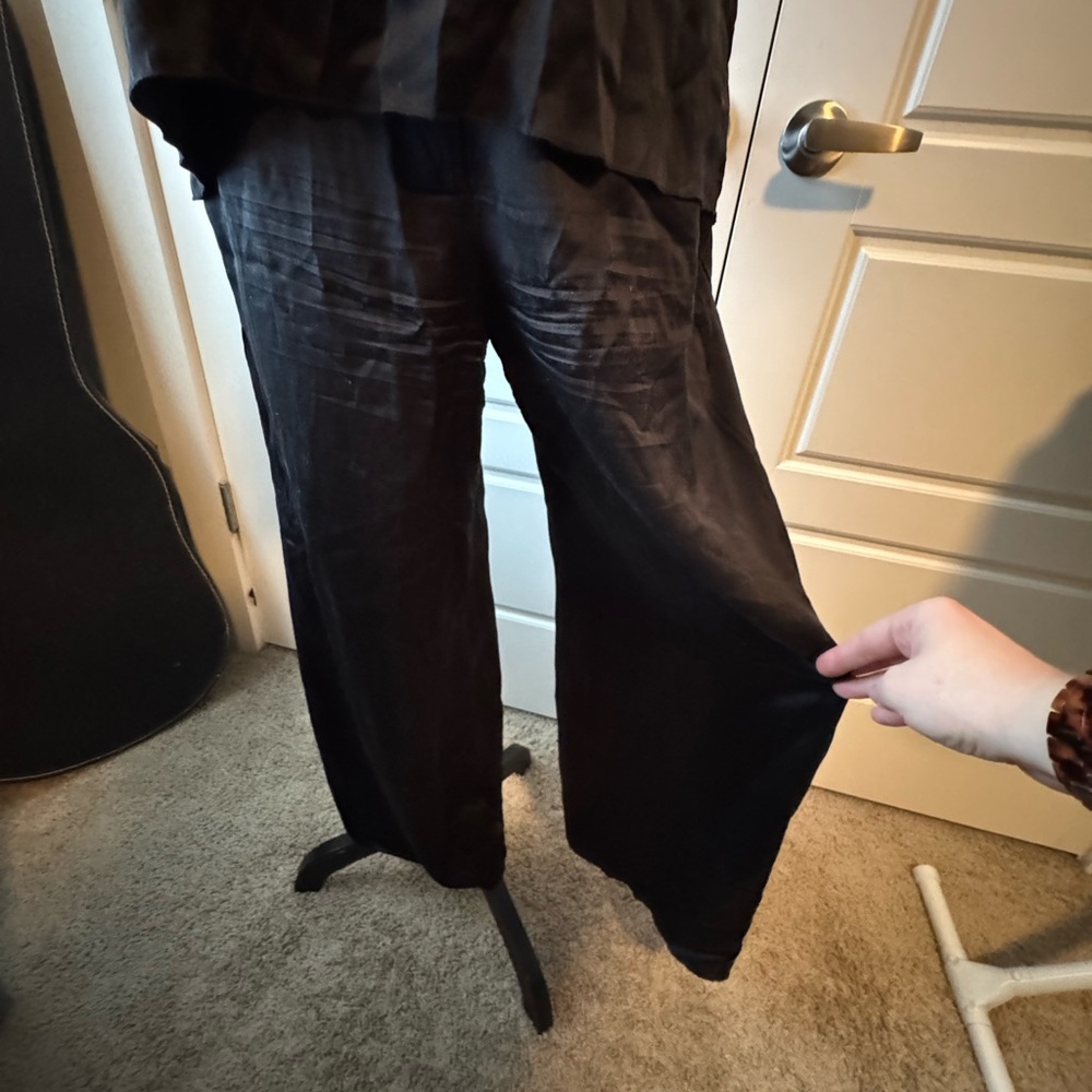 Quince Black Silk Pajamas Set - Picture 2 of 9